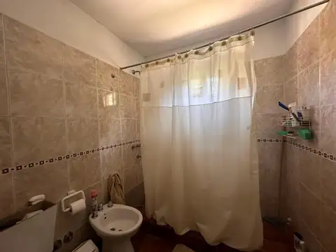CASA QUINTA EN VENTA EL REMANSO 4 AMB EXALTACION DE LA CRUZ