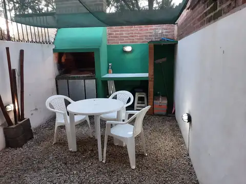 Venta duplex 3 amb semi amoblado en calle 90 entre 1 y 2 de Mar del tuyu