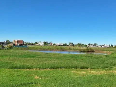 Terreno en Venta en Pilar Del Este, USD 25.000