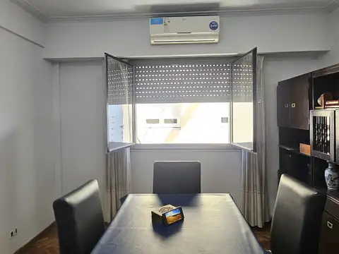 Avenida Rivadavia 8900, Piso 9