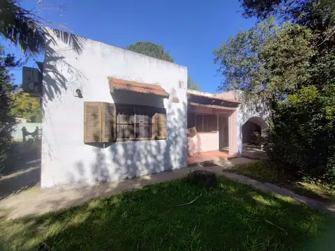 VENTA CASA 4 DORMITORIOS EN COLASTINE NORTE
