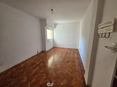 Departamento en alquiler tres ambientes en el barrio de Flores