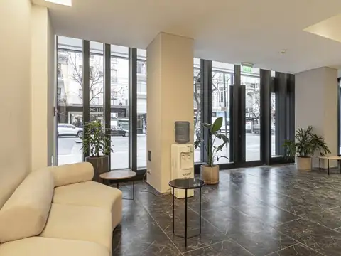 Avenida Callao 1000, Piso 8