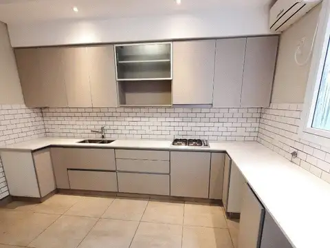 Avenida Belgrano 800, Piso 8
