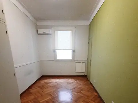 Avenida Belgrano 800, Piso 8