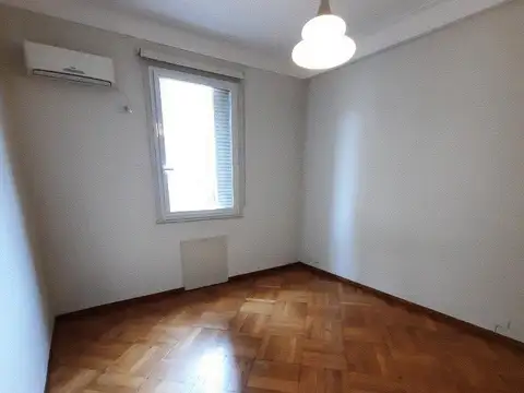 ¡OPORTUNIDAD! Hermoso departamento en la av belgrano 800
