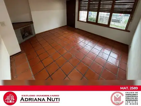 Crescencia Acosta 700
