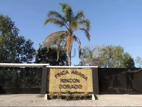 LOTE DE 1033 m2 con pileta y galería En Condominio Finca Rincón Dorado - Arana, 