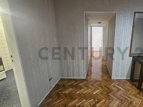 Venta – Departamento 4 Ambientes – Flores