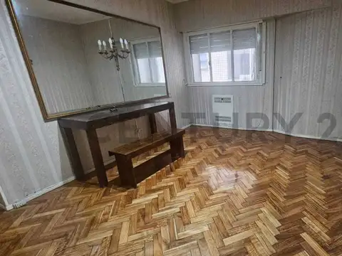 Avenida Rivadavia 6700, Piso 7