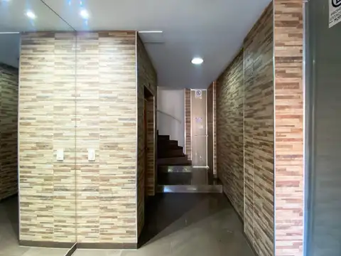 Departamento en Alquiler en Republica De La Sexta, $ 380.000