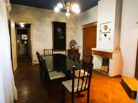 Venta casa 3 ambientes en Castelar Norte