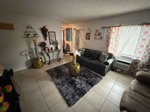 Departamento en venta - 2 Dormitorios 1 Baño - Miami