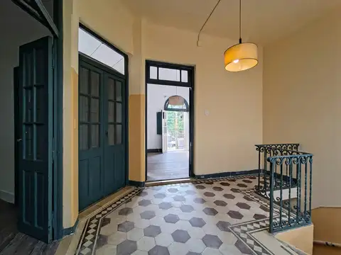 Depto Tipo Casa en Alquiler de 3 dormitorios