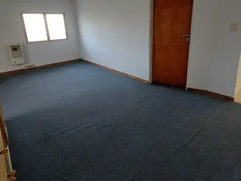 Depto Tipo Casa en Alquiler al Este