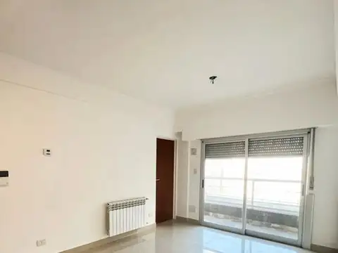 Departamento en Alquiler en Almagro, $ 999.000