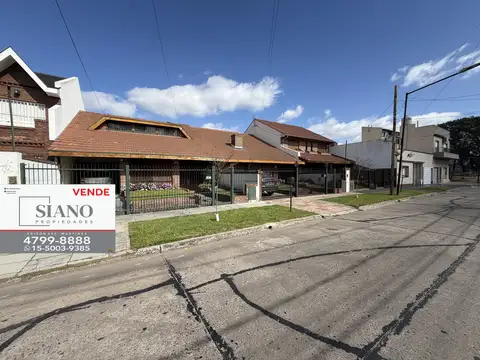 Sobre estupendo Lote con Pileta