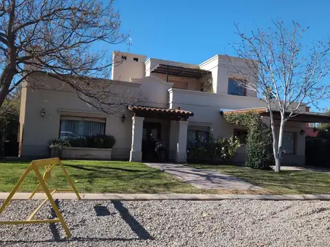 Casa en Venta - Barrio Vistalba Country