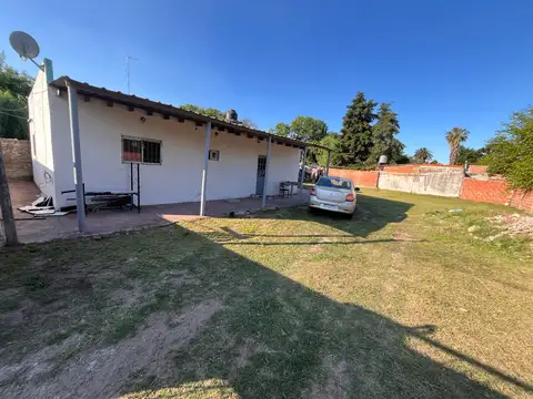 Casa 3 ambientes con 1 baño