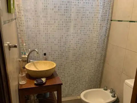 Depto Tipo Casa en Venta con 1 cocheras
