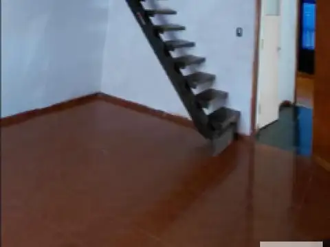 Depto Tipo Casa en Alquiler de 3 dormitorios