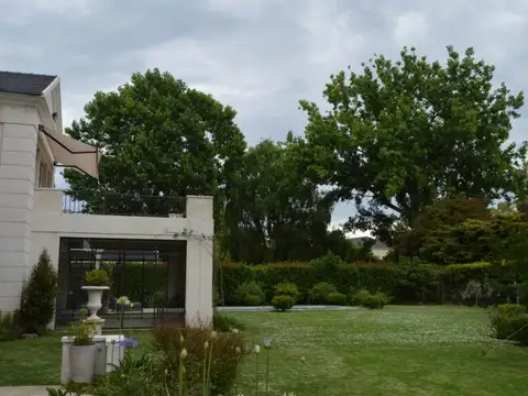 Casa en Venta de 6 dormitorios