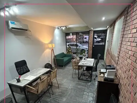 Av Santa Rosa 1800 , Piso 0