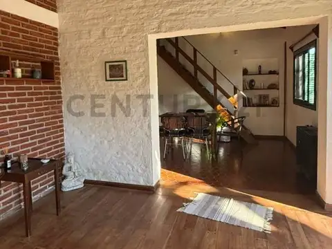 Casa en Venta en Manuel B Gonnet, USD 170.000