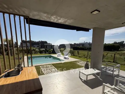 Casa en Venta y Alquiler en Lares de Canning