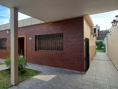 Casa en Venta en José Clemente Paz, USD 130.000