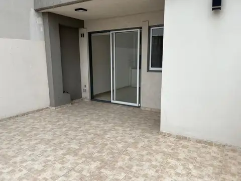 Valentín Gómez  al 4800