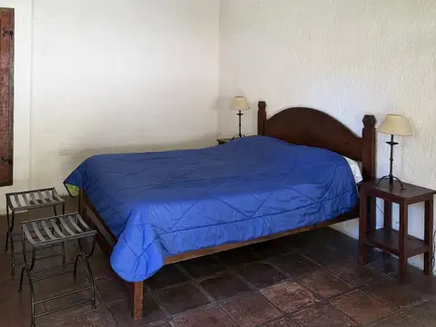 Casa 9 ambientes con 7 baños