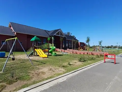 El Ensueño, La Pista 1200