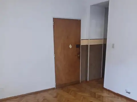 Departamento 3 Ambientes – Súper Luminoso con Balcón Francés