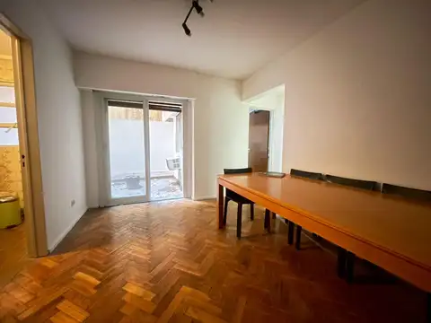 Arenales y Suipacha - 2 Amb con Patio - Retiro