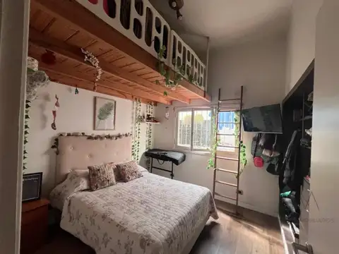 Depto Tipo Casa en Venta con 2 cocheras