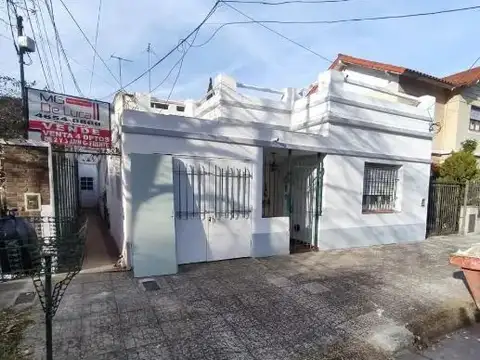 Departamento 2 Amb Planta Baja Patio Zona Ward Venta