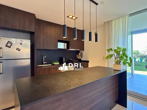 Departamento 4 ambientes con 2 baños
