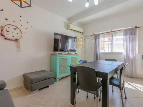 Depto Tipo Casa en Venta de 4 ambientes