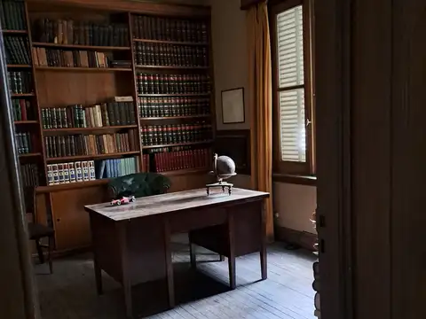 Departamento 9 ambientes con 2 baños