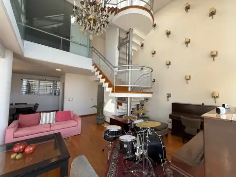 Departamento 6 ambientes con 4 baños
