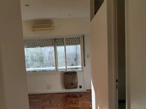 Departamento en Venta en Chacarita, USD 75.000