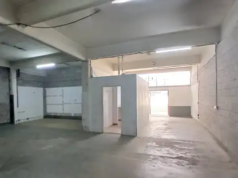 Galpon en Alquiler 10  mts Frente