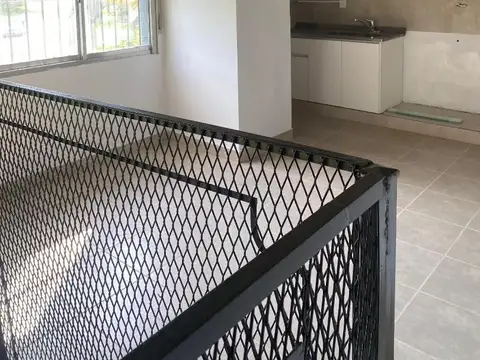 ALQUILER DE DEPARTAMENTO EN AV. DEL TRABAJO - DON TORCUATO