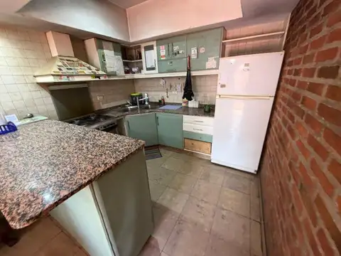 2 De Mayo  3500 Casa 4 amb, cochera