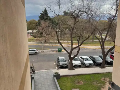 Departamento en Alquiler 48 años