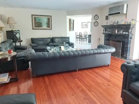 Departamento en Venta con 2 cocheras