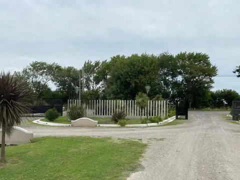 Ruta 11 y 650 , Piso 0
