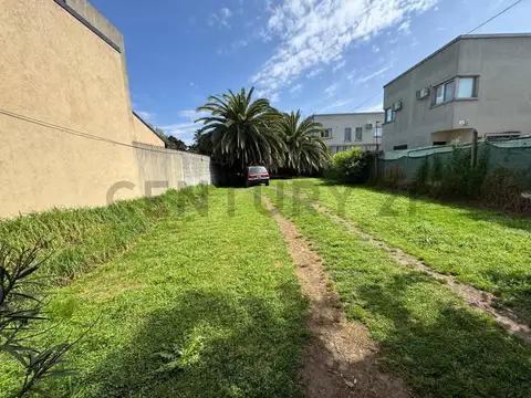 467 entre vergara y camino general belgrano , Piso 0