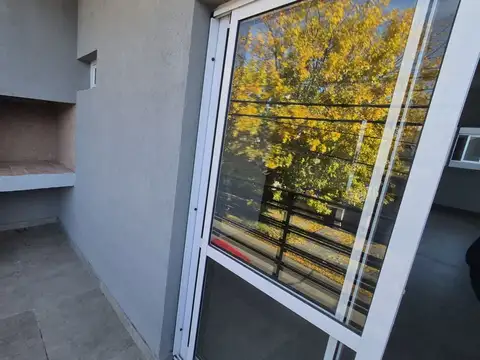 Monoambiente en Alquiler. Sarandí, Avellaneda.